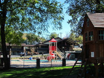 Hotel Brookside Resort By Fairbridge