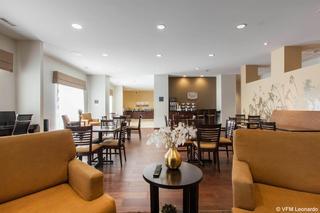Hotel Sleep Inn & Suites