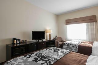 Hotel Sleep Inn & Suites