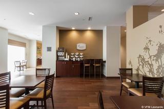 Hotel Sleep Inn & Suites