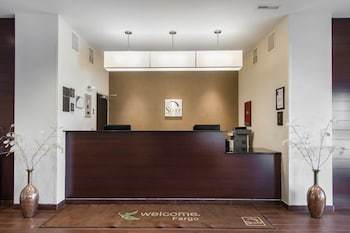 Hotel Sleep Inn & Suites