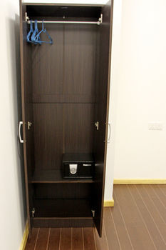 Hostal Royal Pearl Inn