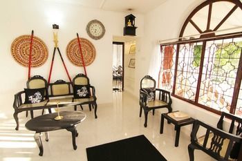 Hotel 2in1 Kandy Hostel Homestay