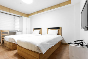 Aparthotel Blooming House Residence