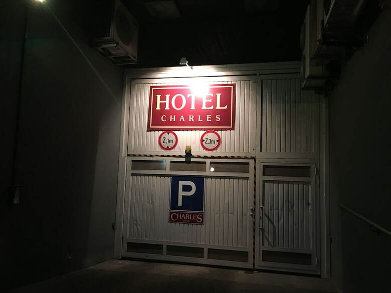 Hotel Charles