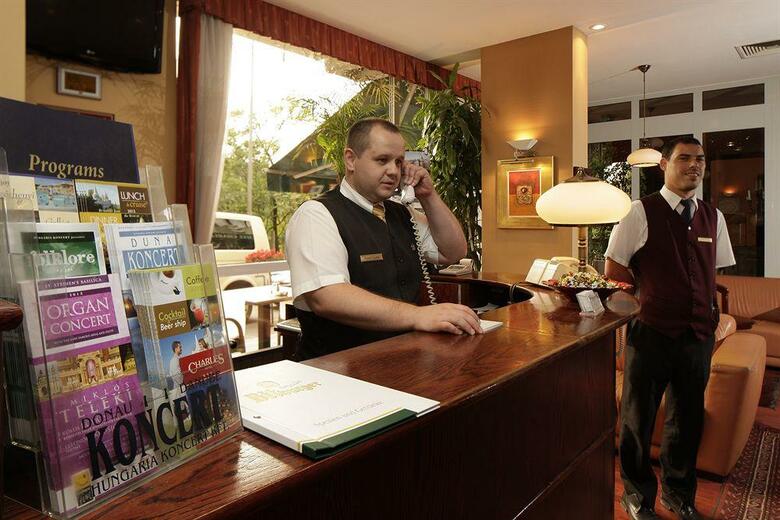 Hotel Charles