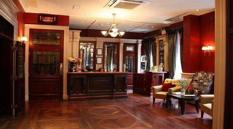Hotel Jackson Court