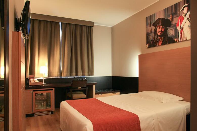 Hotel Studios