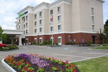 Hotel Holiday Inn Express Cortland