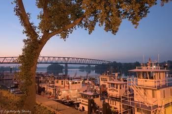 The Lafayette A Grand Riverboat Era Hotel