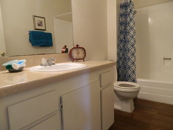 Apartamento Sunshine Suites At Midway