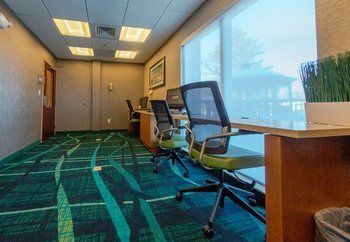 Hotel Springhill Suites By Marriott Boston Devens Common Center