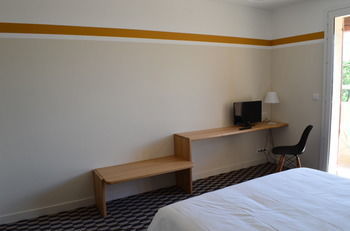 Hotel La Maison Des Ocres