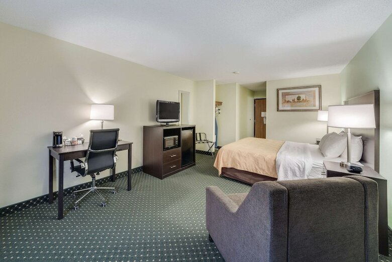 Hotel Quality Inn South