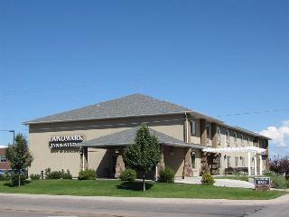 Hotel The Landmark Inn & Suites