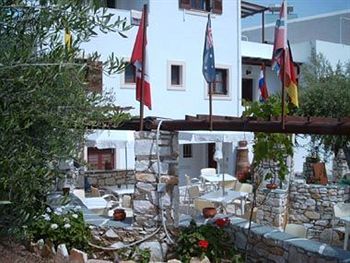 Sunset Studios & Apartments