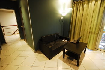Albergue Landmark City Hotel