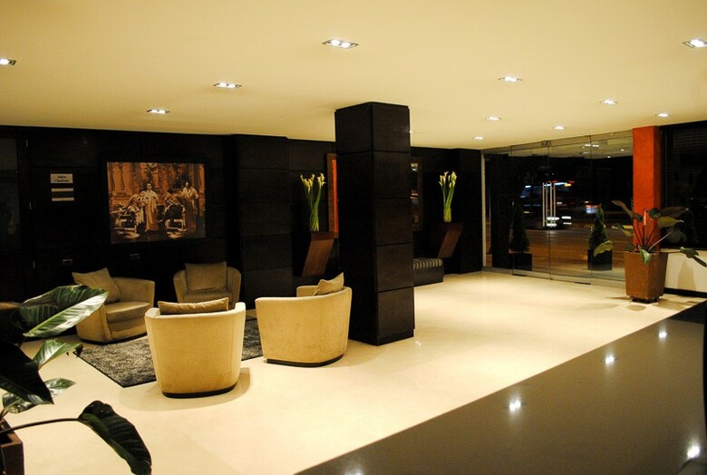 Hotel Charlotte Bogot�