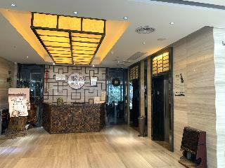 Peach Blossom River Hotel