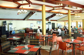 Paradise Garden Resort Hotel & Convention Center