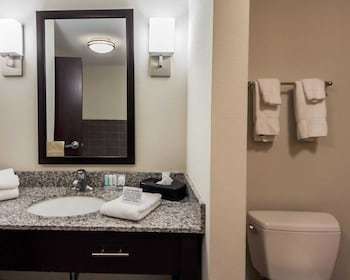 Hotel Sleep Inn & Suites