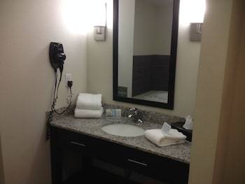 Hotel Sleep Inn & Suites