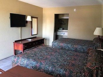 Motel Garden Inn & Suites