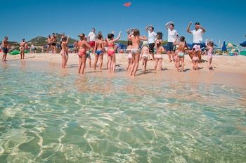 Residencia Rey Beach Club