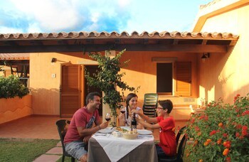 Residencia Rey Beach Club