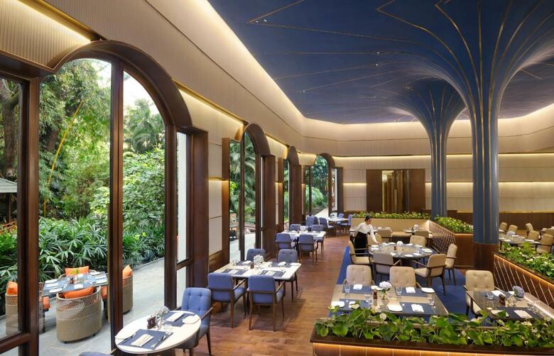 Hotel Oberoi Bangalore