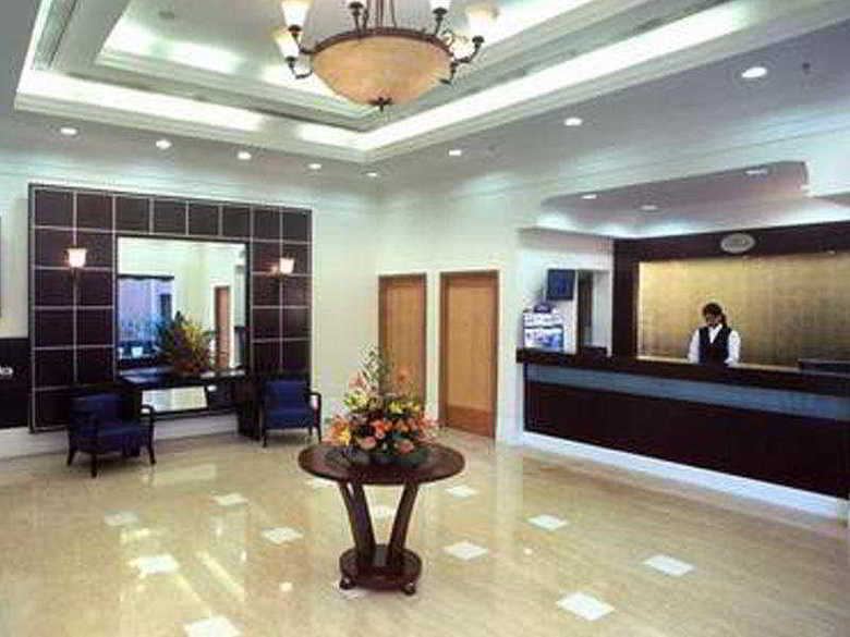 Hotel Sarovar Portico Indore