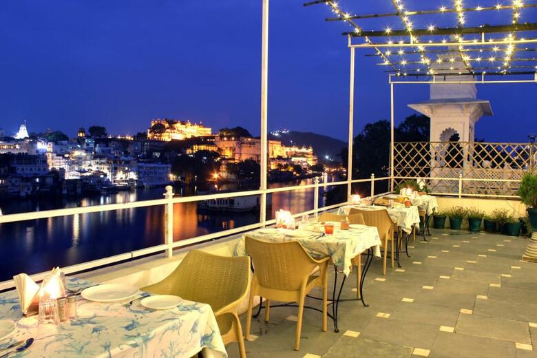 Sarovar Hotel