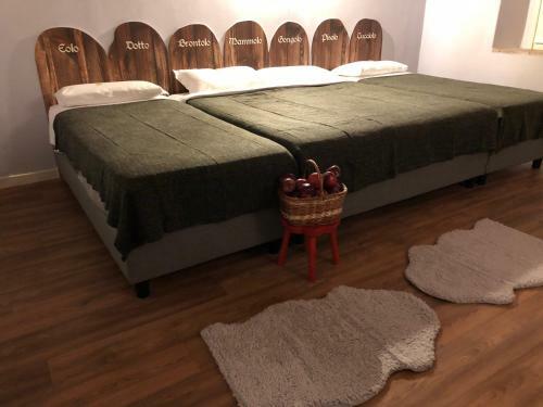 Hostal Hotel Cortaccia Sanvitale