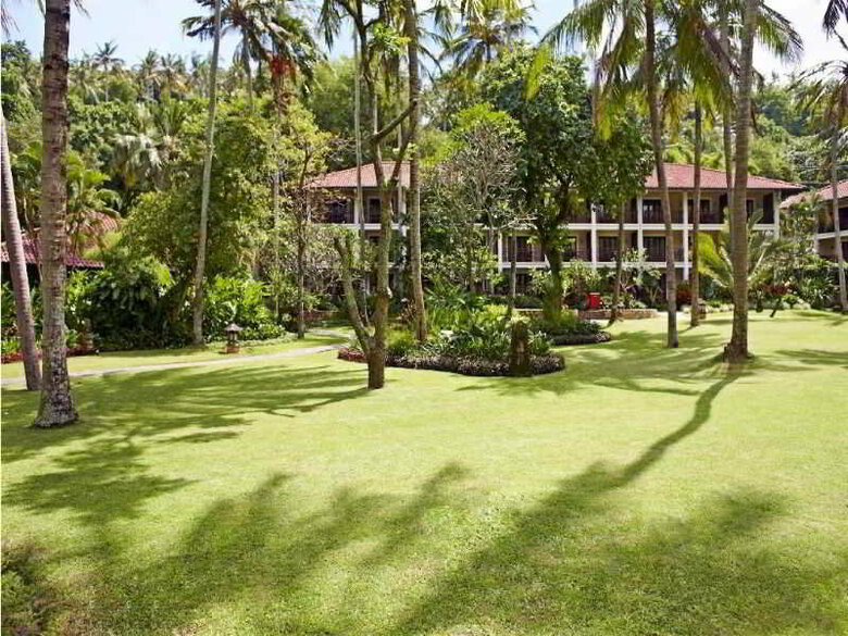 Hotel Sheraton Senggigi Beach Resort