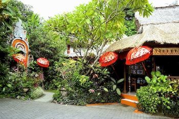 Hotel Puri Cendana Resort