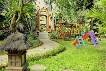 Hotel Puri Cendana Resort