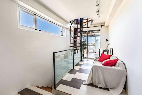 Malibu Oceanview Homestay