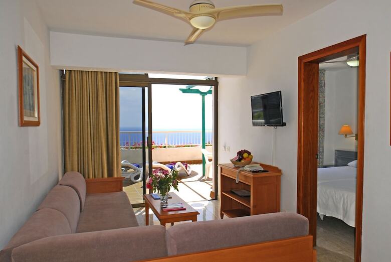 Altamar Aparthotel