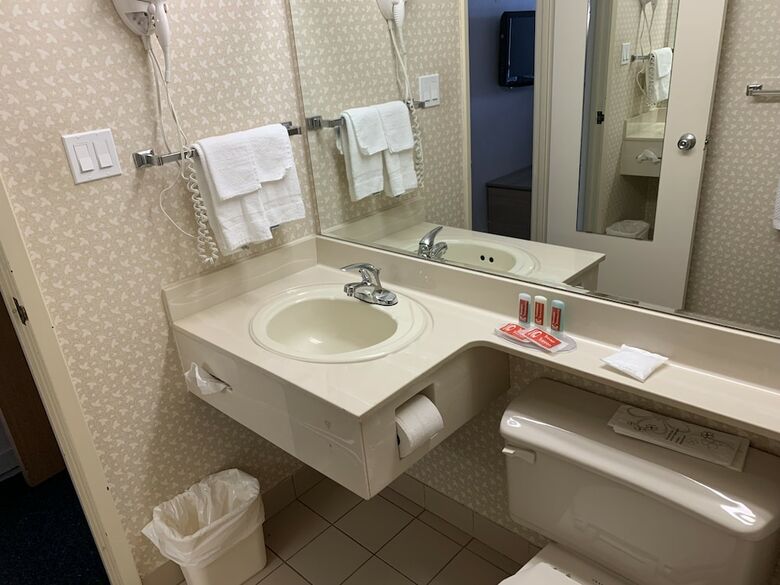 Hotel Comfort Inn Airport