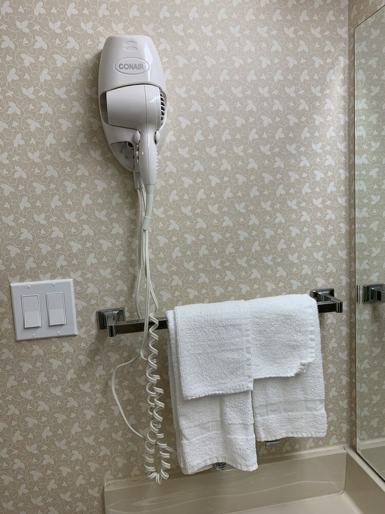 Hotel Comfort Inn Airport