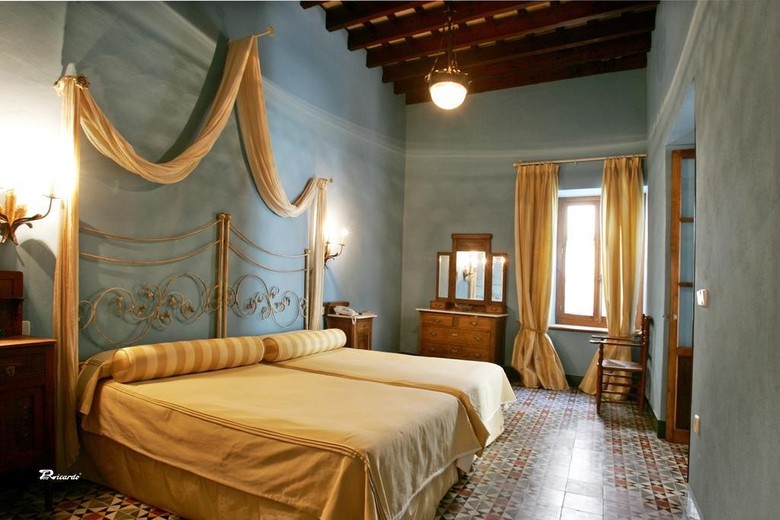 Hotel Domus Selecta Posada De Palacio