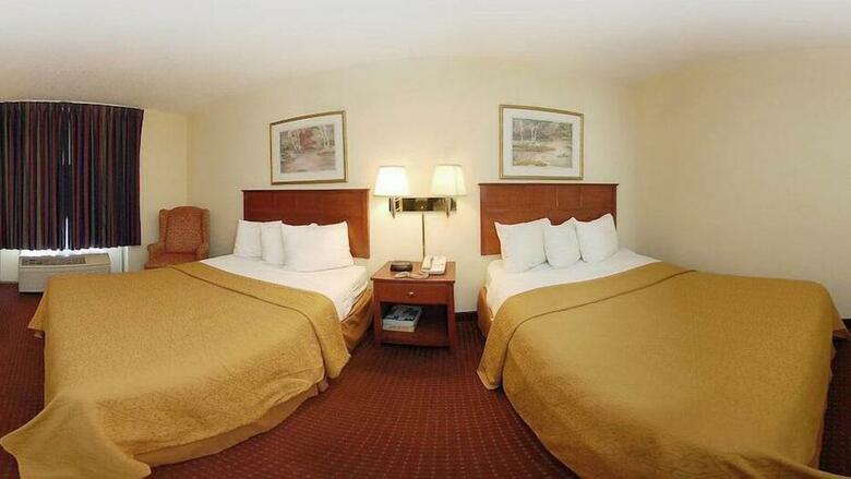Hotel Quality Inn And Suites East