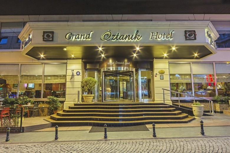 Hotel Grand Oztanik