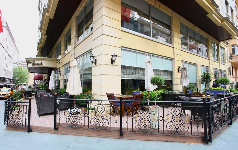 Hotel Grand Oztanik