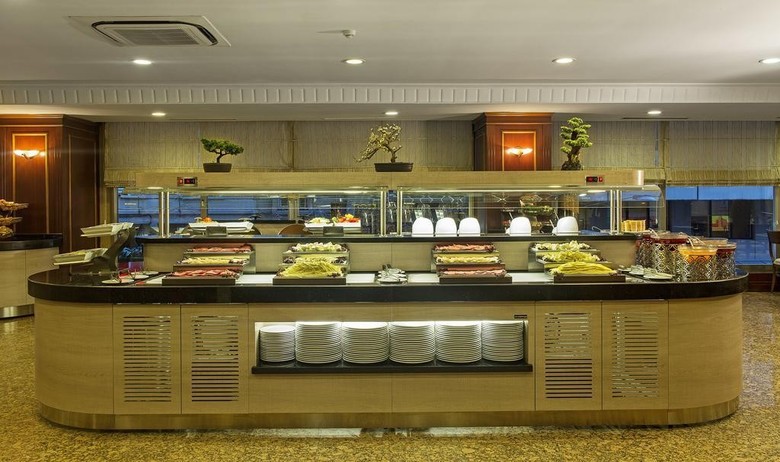 Hotel Grand Oztanik