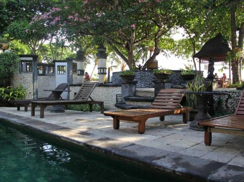Hotel Besakih Beach Resort
