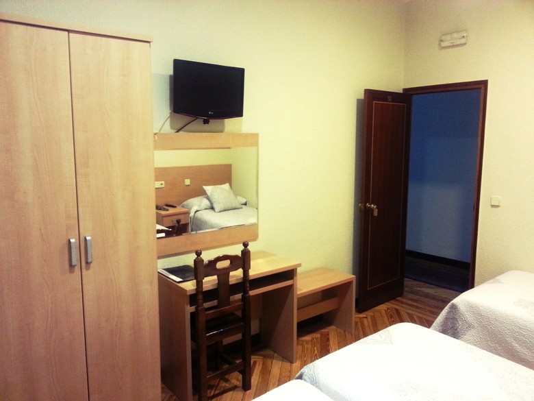 Hostal Avenida