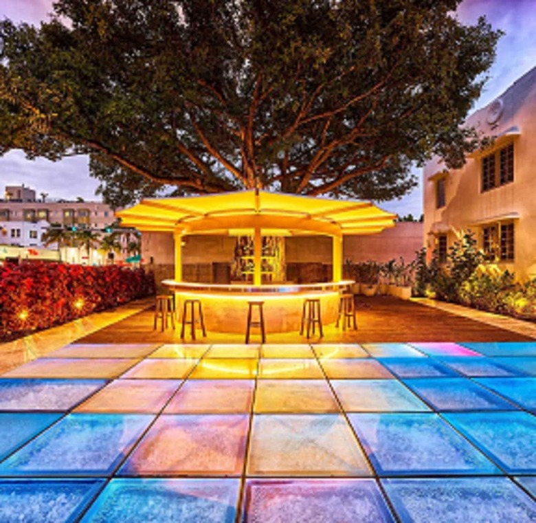 Hotel The Hall South Beach