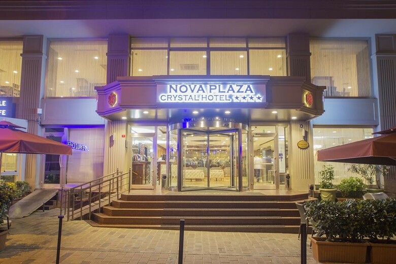 Nova Plaza Crystal Hotel & Spa