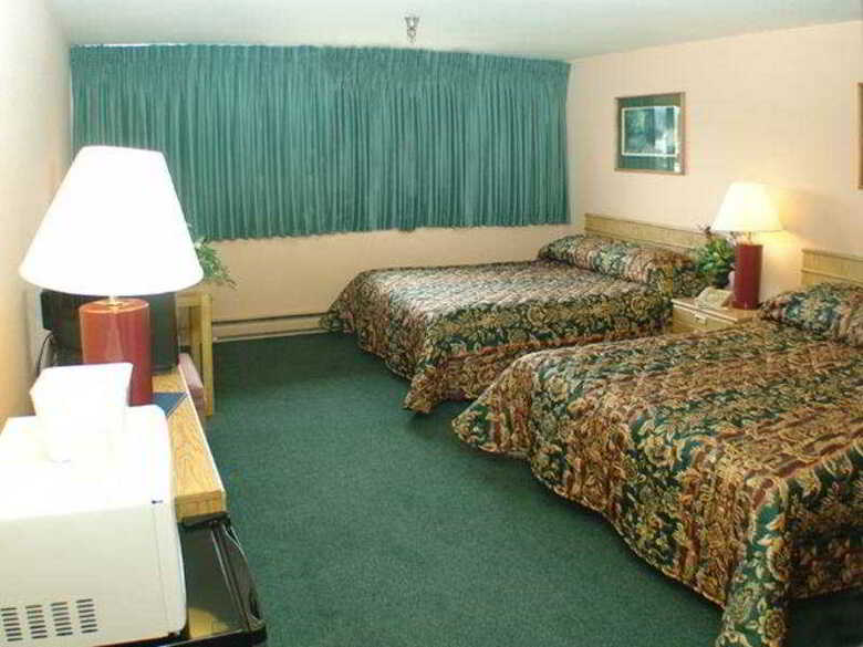 Hotel Red Roof Inn & Suites Monterey